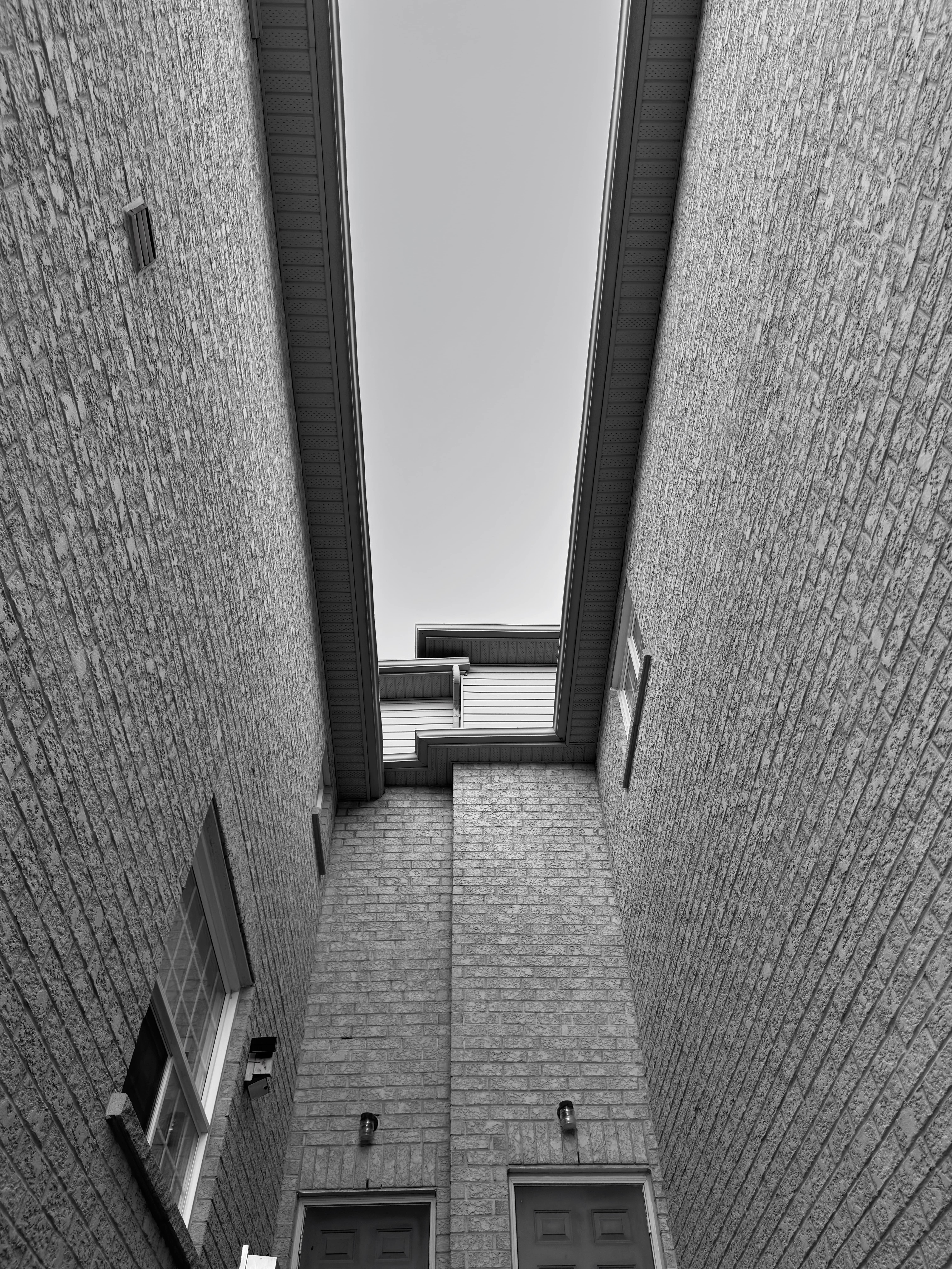 Architectural black and white photo taken using Blark